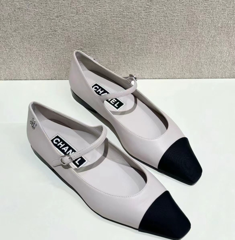 Chanel Flat Shoes